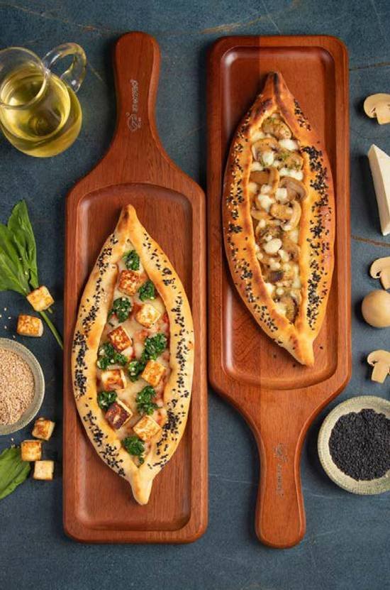 paneer-pide-mushroom-pide-Chef-Shankar-Kokkula-Culinary-Expert